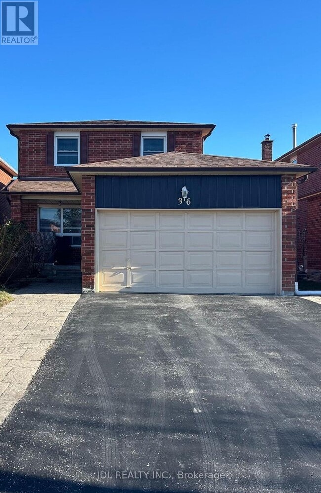 Building Photo - 36 Bendamere Crescent