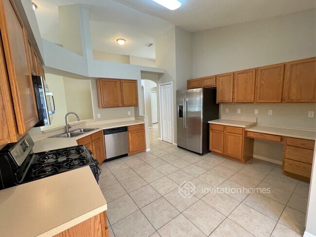 Building Photo - 29242 Birds Eye Dr