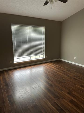 Foto del edificio - 1133 Woodrow Dr