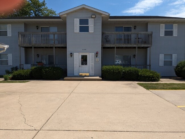 Building Photo - 6308 6th Street Frontage Rd E