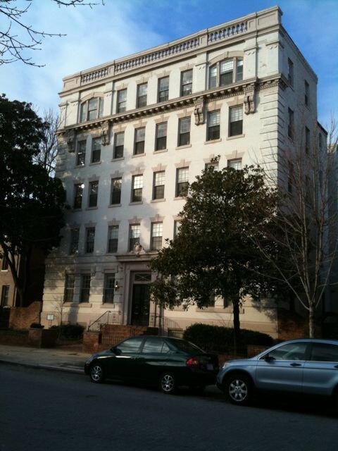 Foto del edificio - 121 12th St SE
