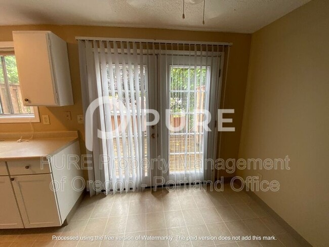 Foto del edificio - 3510 SE Sherry Ln