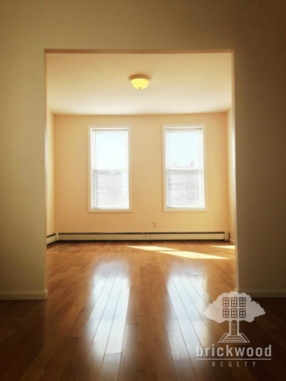 Foto principal - 6343 60th Pl
