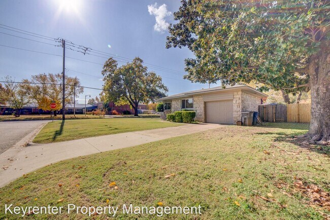 Foto del edificio - 2 br, 1 bath House - 5548 S Owasso Ave