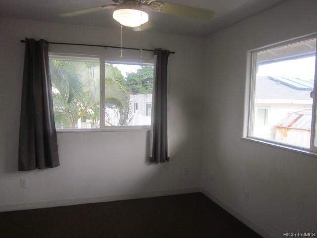 Building Photo - 693 Uluoa St