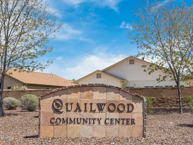 Building Photo - 328 La Paz St