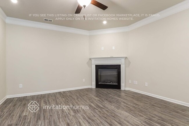 Foto del edificio - 2303 Buford Town Dr