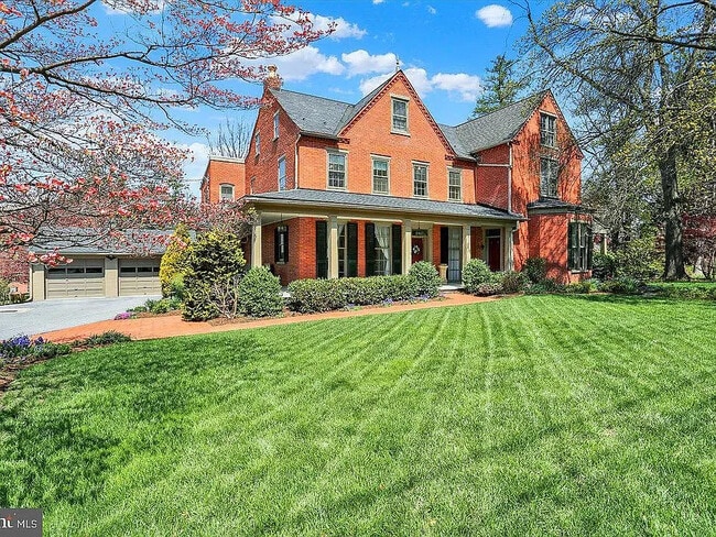 Building Photo - Cedar Acres