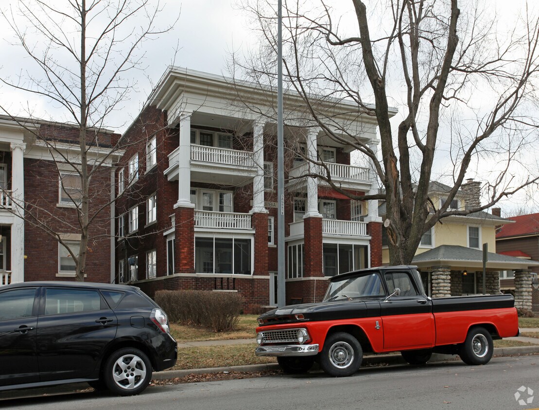Building Photo - 3731 Wyoming St