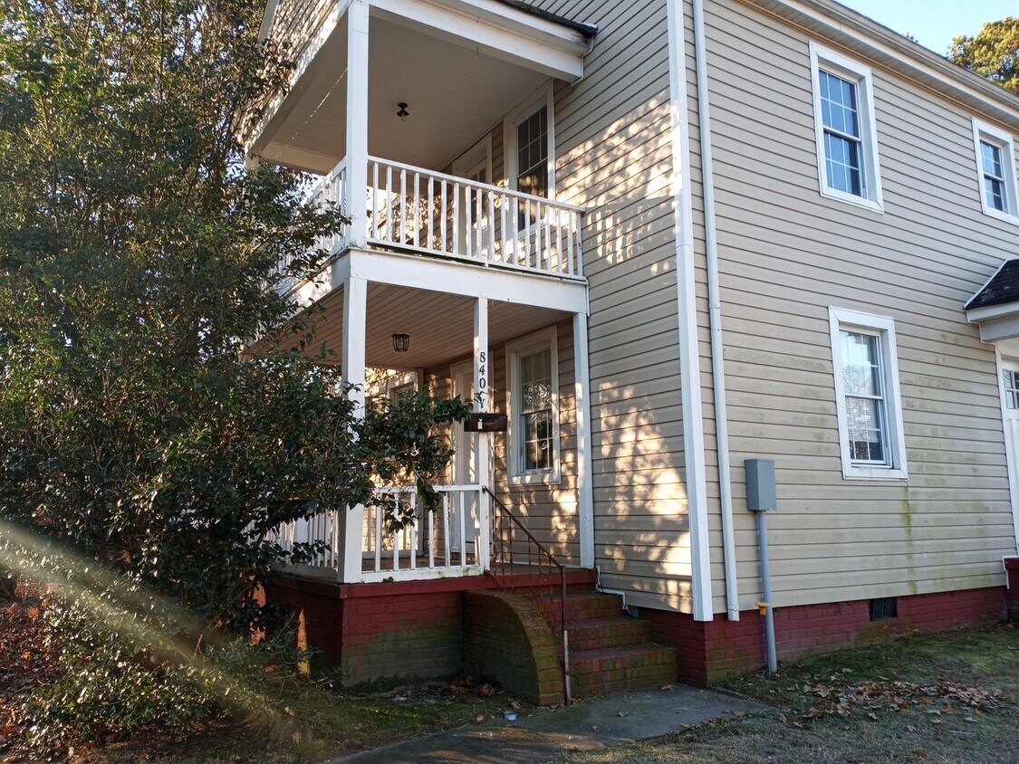 840 Orville Ave Unit 1, Chesapeake, VA 23324 Room for Rent in Chesapeake, VA