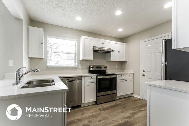 Foto del edificio - 2574 SW Monterrey Ln