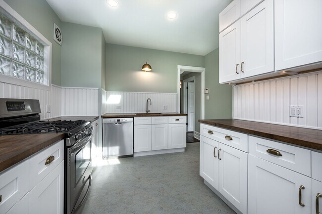 Foto del edificio - 3909 W Eddy St