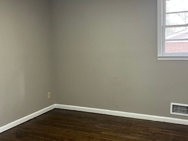 Foto del edificio - 2 Bedroom 1 Bath Duplex