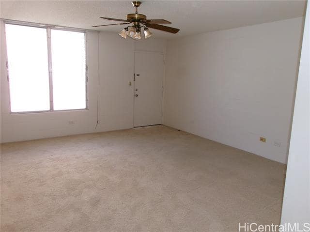 Building Photo - 1714 Anapuni St
