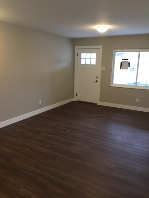 Building Photo - 5290 Highline Pl