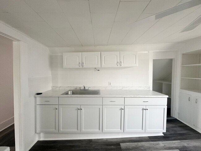 Foto del edificio - 175 Woodland Ave