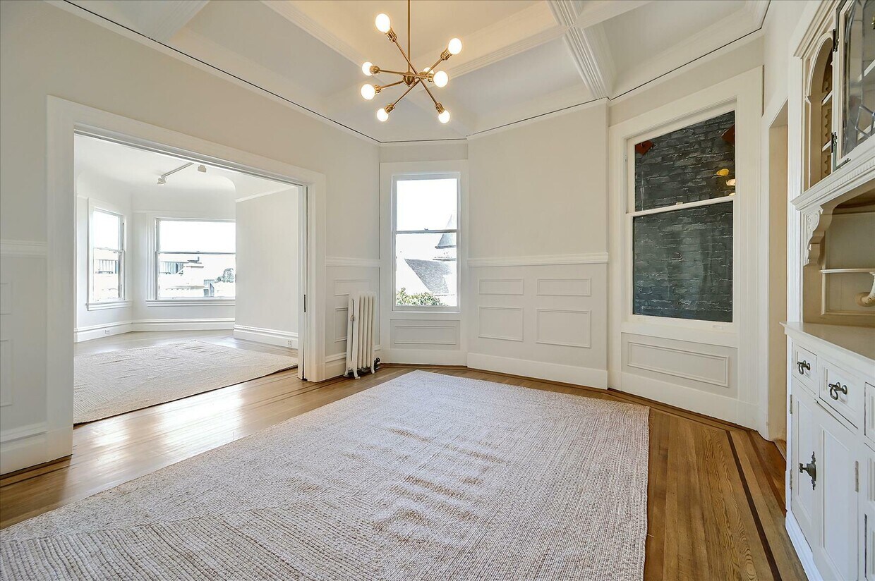 Primary Photo - 1770 Pacific Ave
