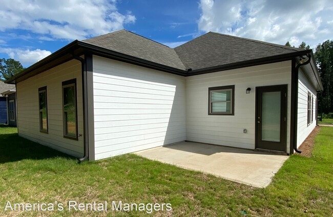 Building Photo - 3 br, 2 bath House - 255 Avalon Way