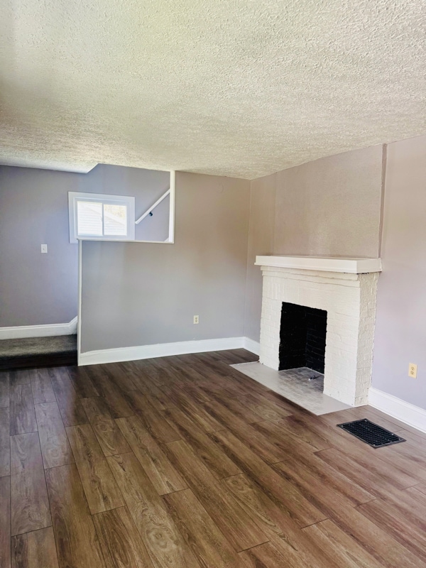 Foto del edificio - 1066 E 12th Ave