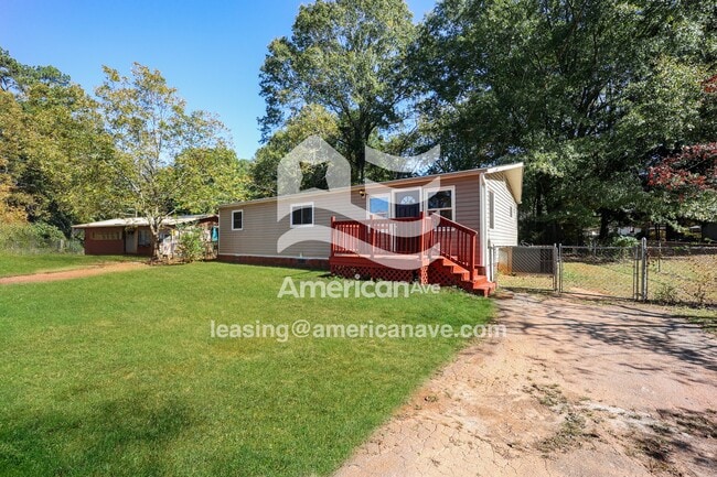 Foto del edificio - 225 Holly Smith Dr