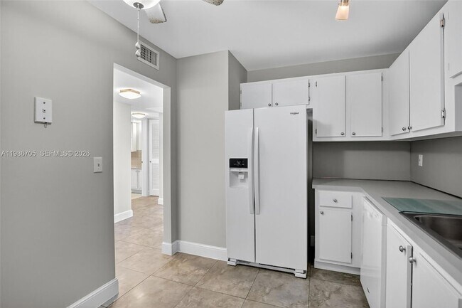 Foto del edificio - 3050 NE 16th Ave