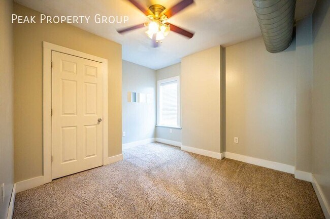 Building Photo - 1645 N Pearl St