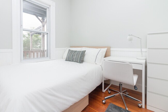 Foto del edificio - 155 Trenton St