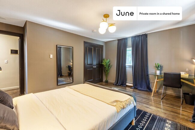 Foto del edificio - Room in Shared 6 bed/4 bath home in Brighton