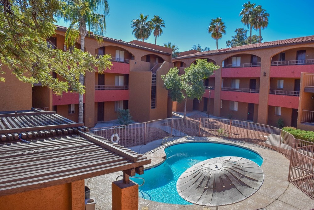 Palm Aire Apartments Phoenix, AZ