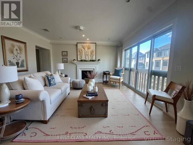 Building Photo - 8 Balance Cres