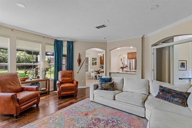 Foto del edificio - 2045 Hillcroft Dr
