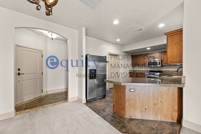 Building Photo - 248 E 13800 S