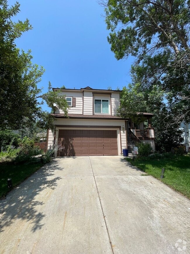 Building Photo - 810 Timothy Dr