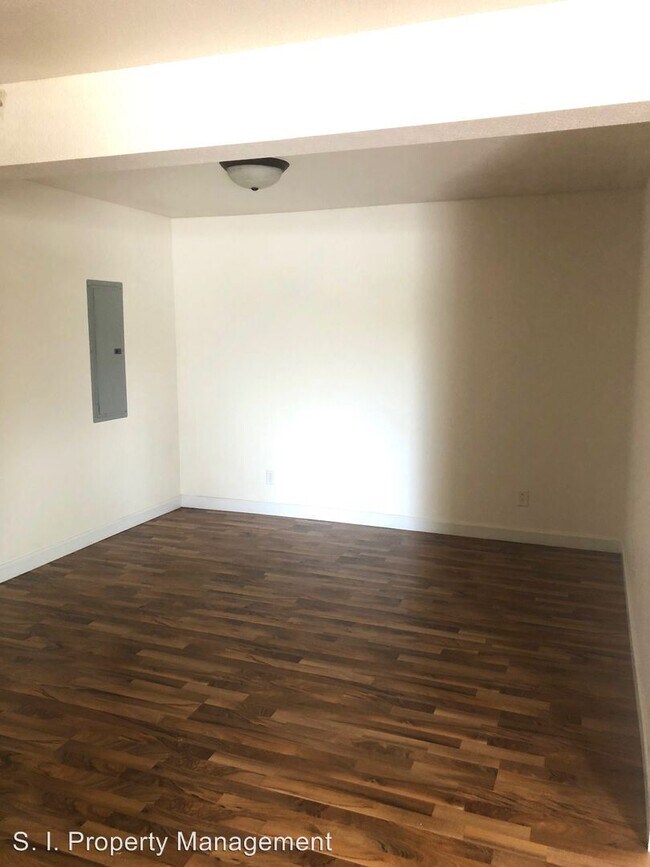 Foto del edificio - 2 br, 1 bath Apartment - 2047 US Hwy 51