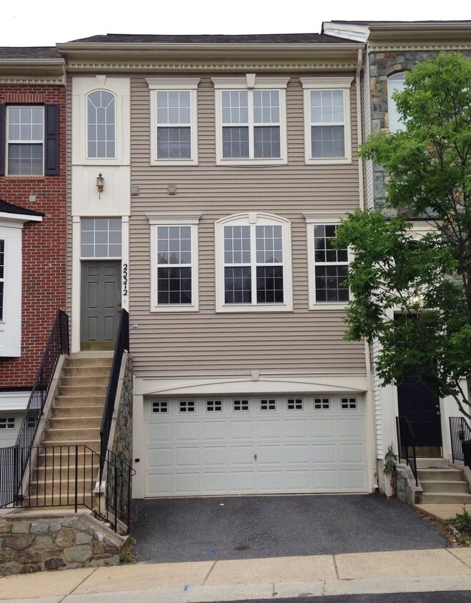 25372 Damascus Park Terrace, Damascus, MD 20872 Townhome Rentals in