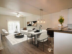 Building Photo - 721 Gov Morrison St