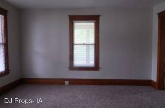 Building Photo - 3 br, 2 bath House - 1508 Market Street