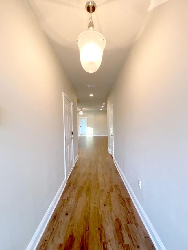 Entrada del pasillo - 25806 Pollard Rd