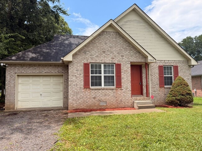Photo - 406 Hazelwood Drive House