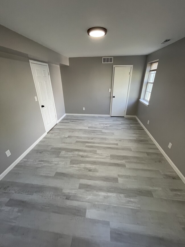 Master Bedroom - 2 Oyster Bay