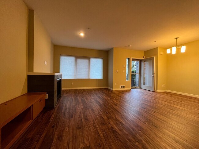 Foto del edificio - Wonderful St. Johns condo, W/S/T included ...
