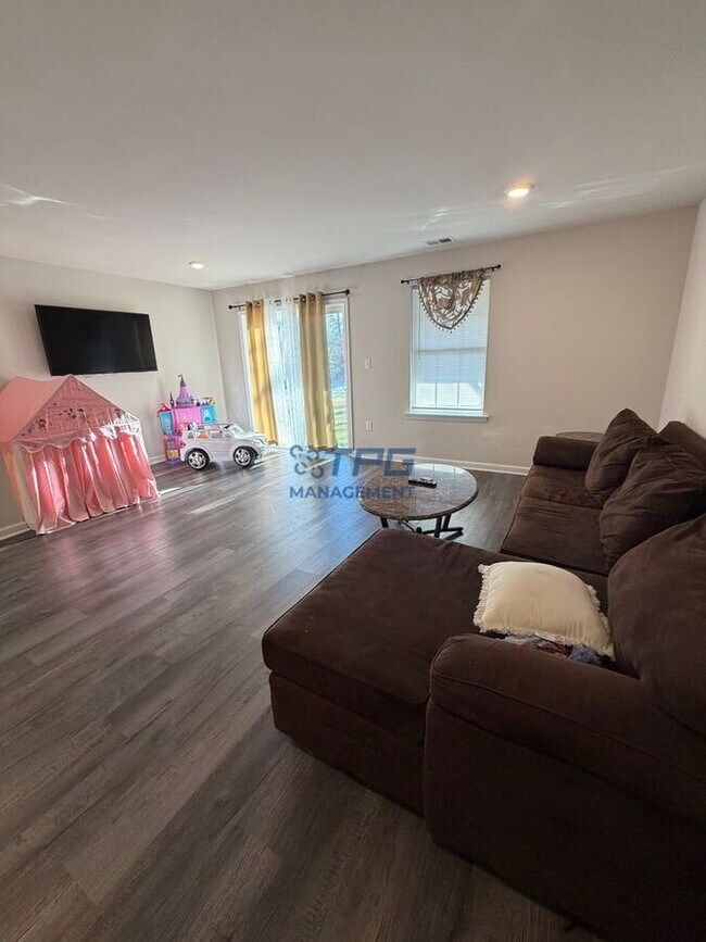 Foto del edificio - 55 Melanie Wy