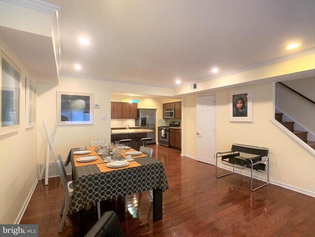 Building Photo - 7 Hamilton Cir