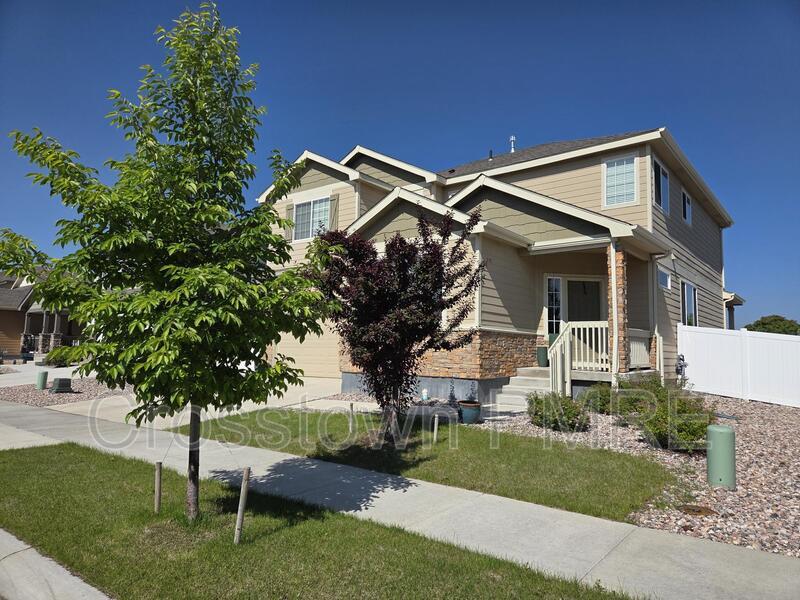 Foto principal - 1613 106th Ave