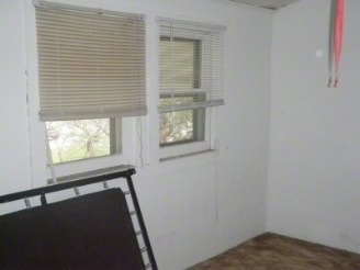 Building Photo - Durby Apartments