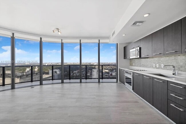 Foto del edificio - 55 SW 9th St