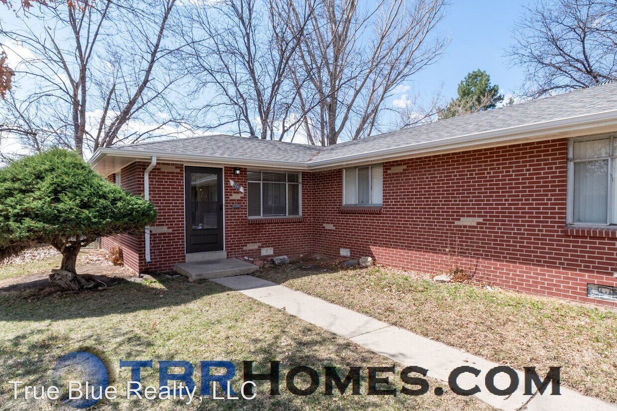 2 br, 1 bath House 8660 W 63rd Pl House Rental in Arvada, CO