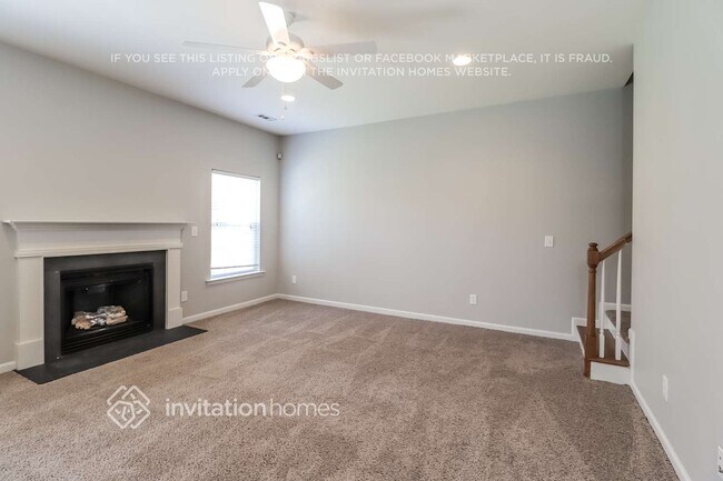 Foto del edificio - 13207 Rebecca Run Dr