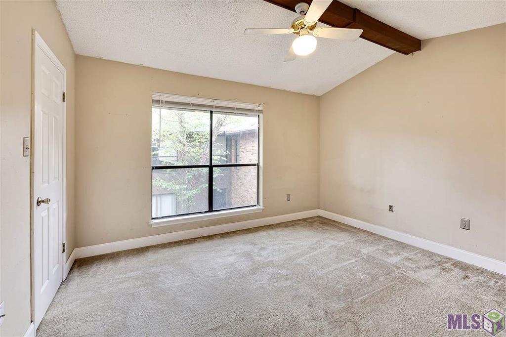 Building Photo - 1923 S Brightside View Dr