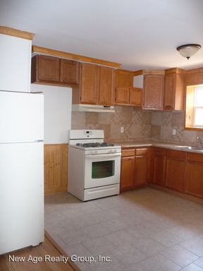 Building Photo - 407 N 55th St